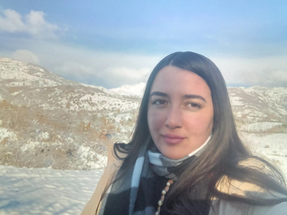 Blerta Vrapi - hiking in winter